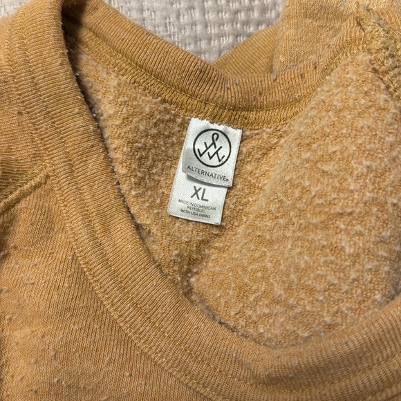 Destination Sweaters Set - Picture 3 of 8